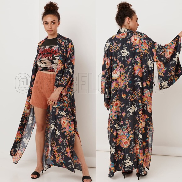 NWT Spell Leo Maxi Robe in charcoal S/M - Picture 2 of 4